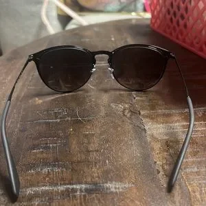 Ray-Ban Erika Metal black. Worn for about a month, don’t need them. Ray-Ban | Accessories | Rayban Erika Metal Black Worn For  main image 2